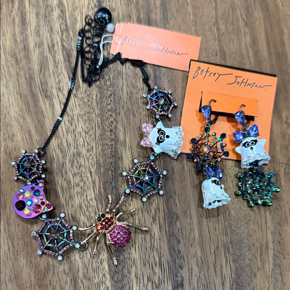 NWT Betsey Johnson Multicolor Spider and Skull Jewelry Set